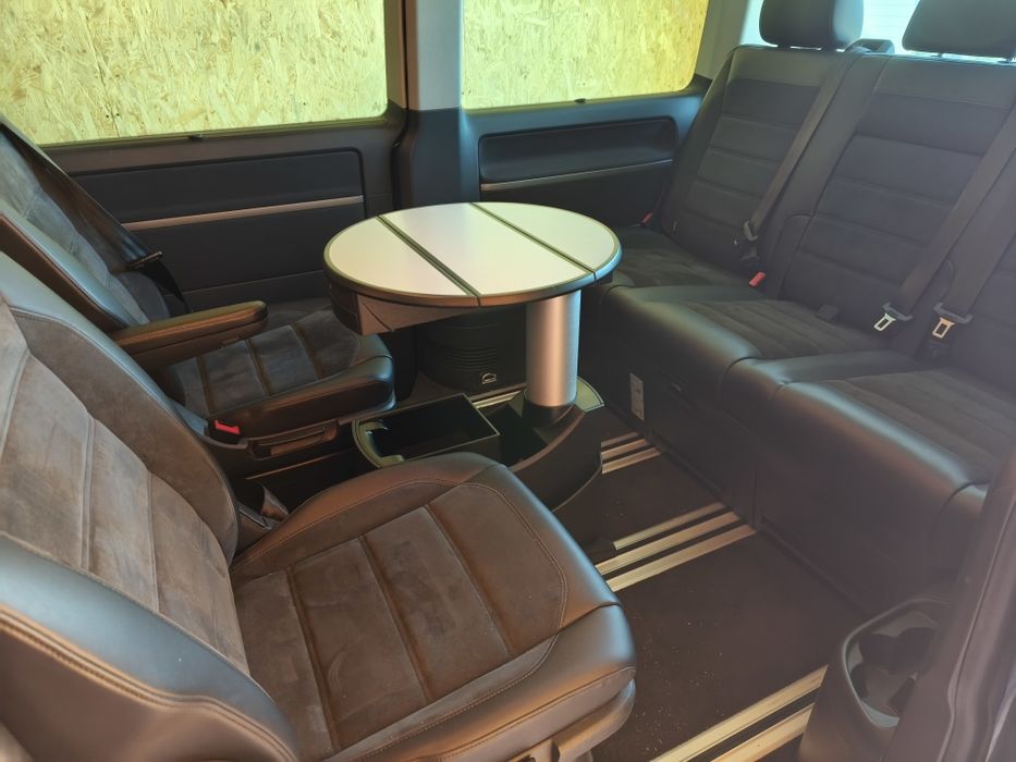 Stolik VW MULTIVAN T5, T6, T6.1 Czarny lub Szary