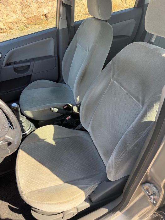 Ford fiesta 106 mil kms