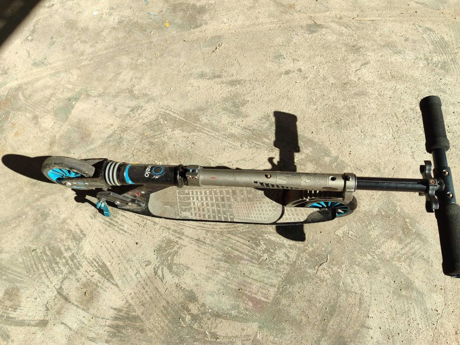 Oxelo Scooter...64750721469826121