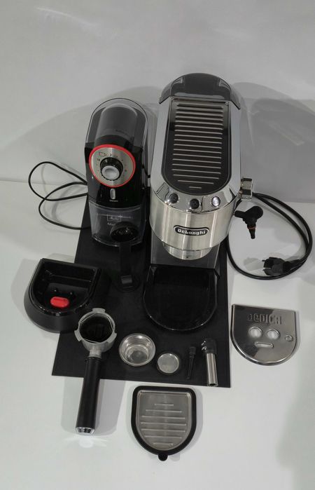 Zestaw: Ekspres De'Longhi Dedica EC 685 + Młynek Melitta Molino