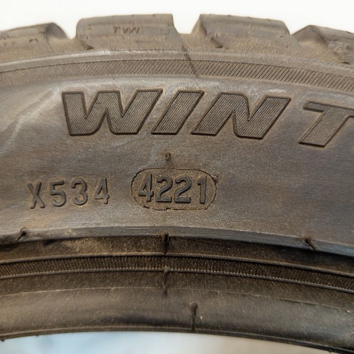 205/50R17 Pirelli Sottozero 3