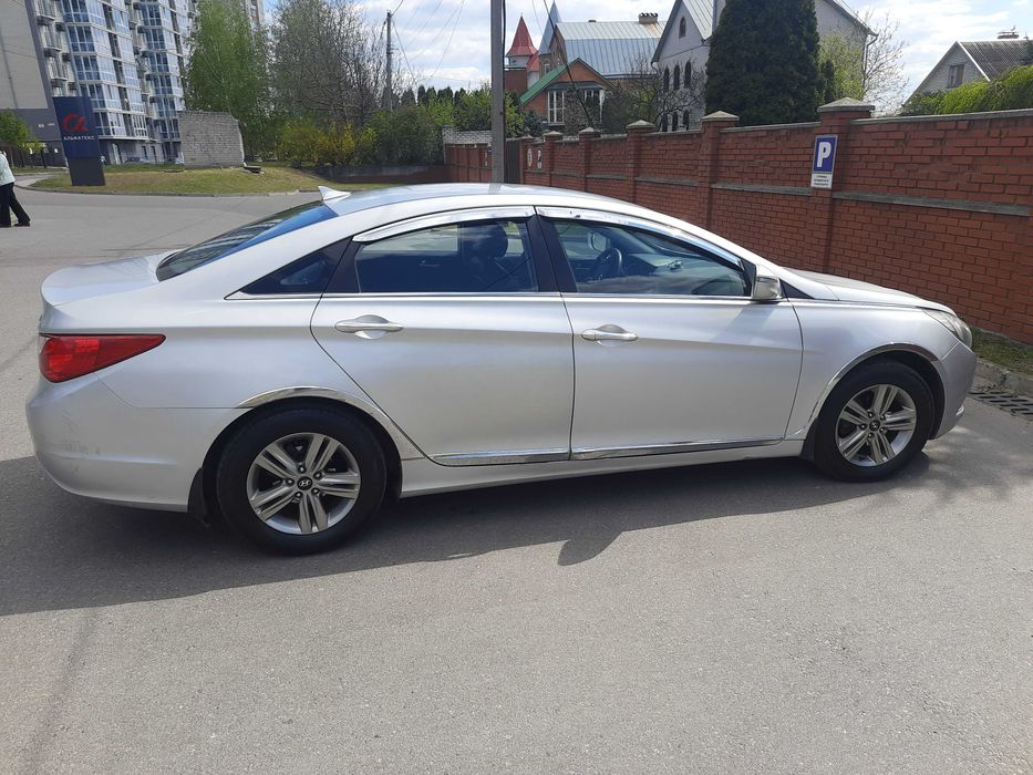 HYUNDAI SONATA 2013 VIN KMHEC41LBEA605692 фото оголошення 7 з 17