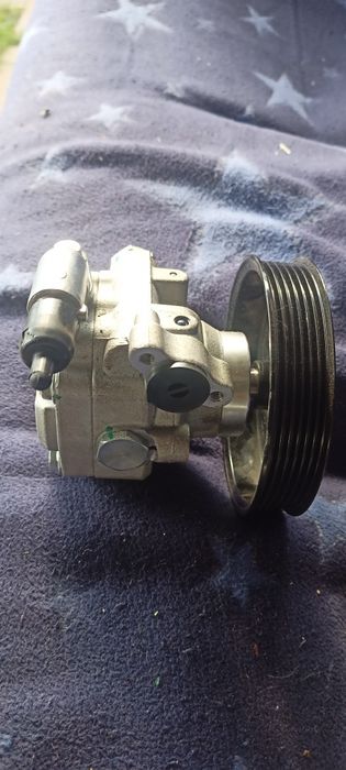 Крюк фаркопа Audi A4 B6. Ауди А4 Б6. 8E0800495A