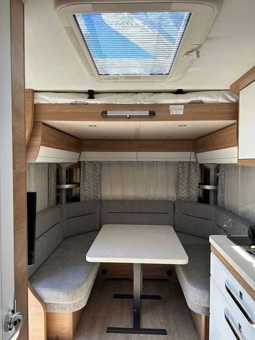 Caravana Hobby 24EG/515