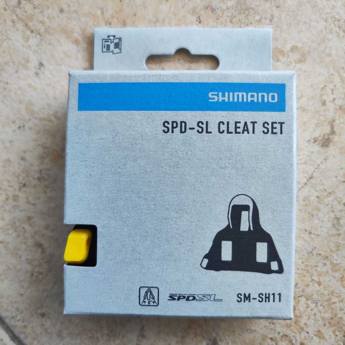 Conjunto Cleats Shimano SM-SH11 SPD-SL Amarelo