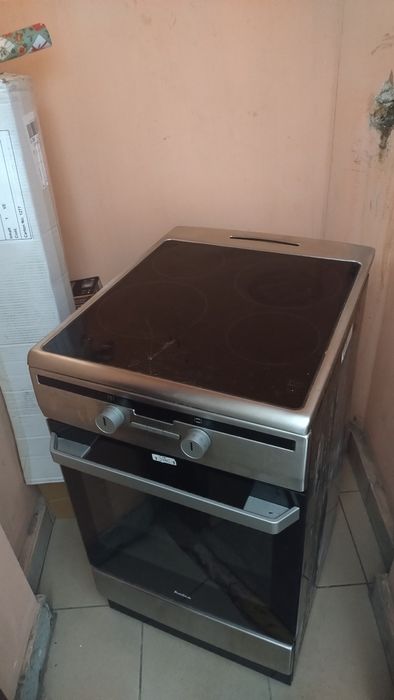 Kuchenka elektryczna AMICA – indukcyjna, piekarnik sprawny