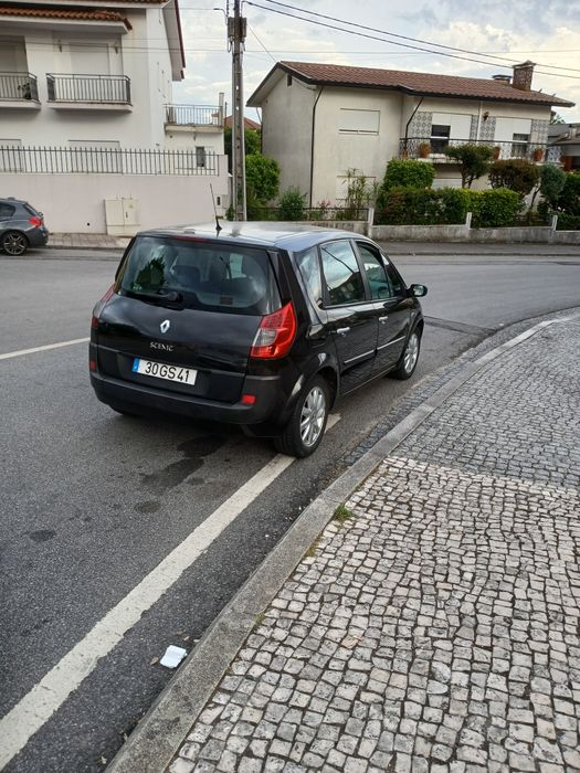 Renault megane scenic 1.5dci — photo 2