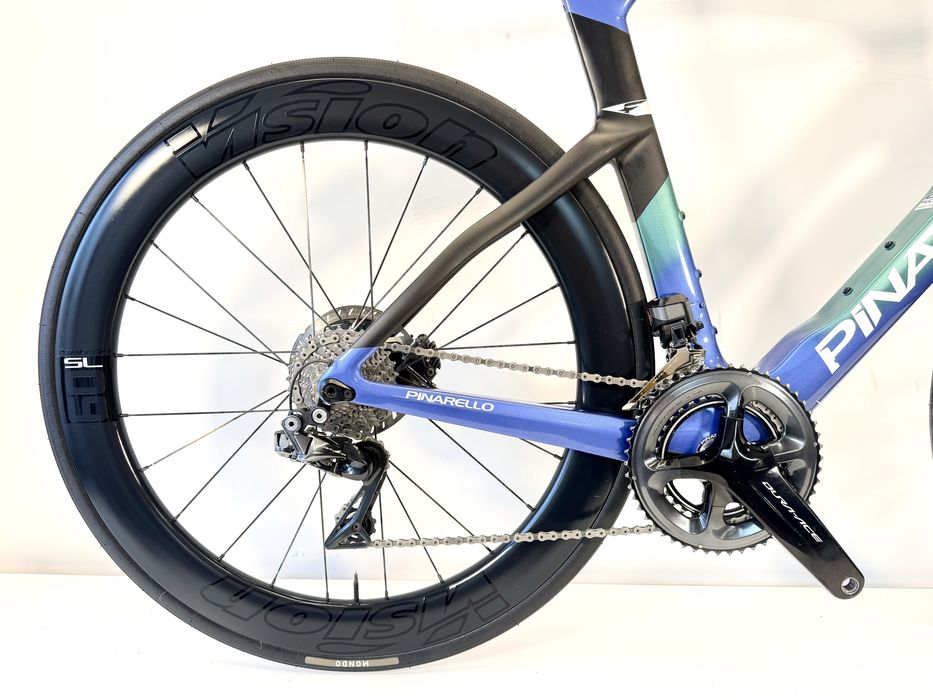 Pinarello Dogma F | Dura-Ace Di2 | Vision Metron 60 SL | 7,45 kg | rozmiar 56