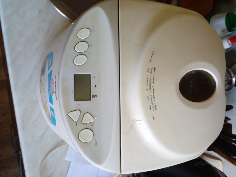 Хлебопечка Scarlett