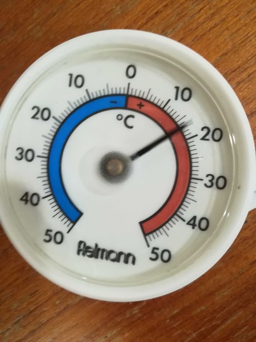 Termometr tarczowy do pomiaru temperatury