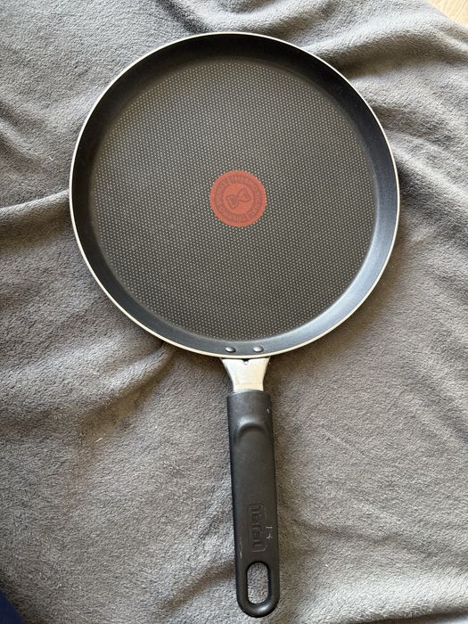 Patelnia do nalesnikow Tefal