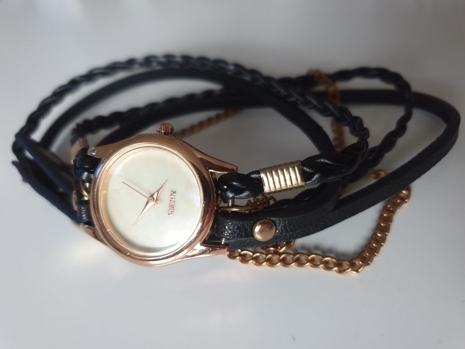 Nowy damski zegarek kwarcowy