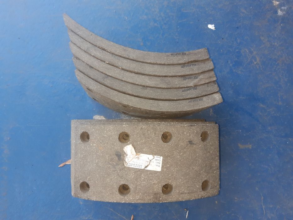 Om 401. Гальмівні накладки FERODO, запчастини до вантажівки Me