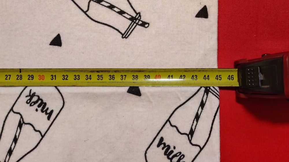 Пеленки, байковые 3 шт, ситцевые 4 шт, подушка для новорожденного