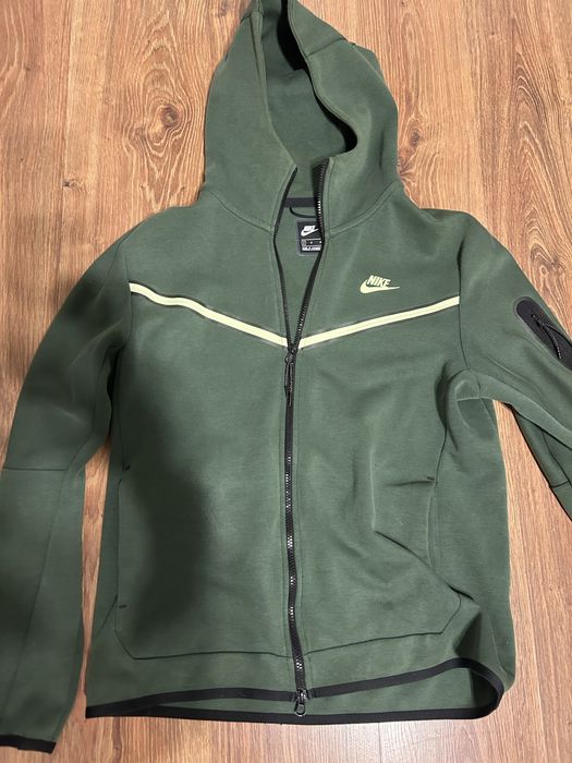 Nike tech flecee
