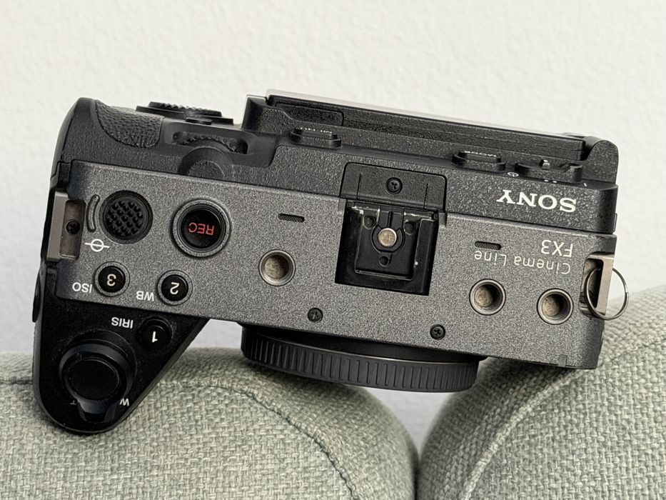Sony FX3 com acessorios originais preço fixo