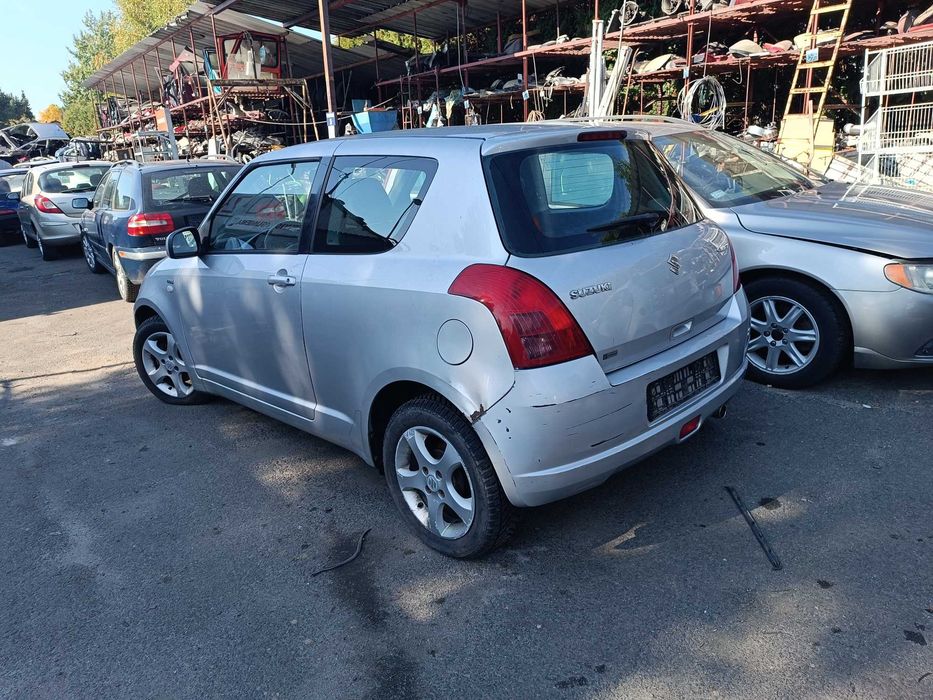 Suzuki Swift na części