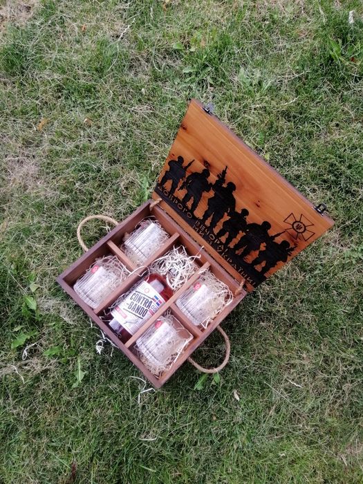 Подарунок з дерева на замовлення Коробка, бокс, ящик