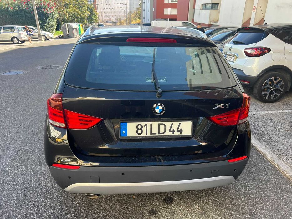 Vendo BMW X1 2010 em óptimo estado