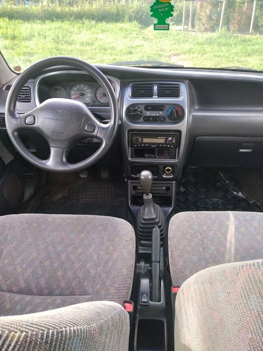 Daihatsu Sirion 1.0 58KM rok2000, benzyna, klimatyzacja sprawna, 4x airbag, wspomaganie, stan bdb