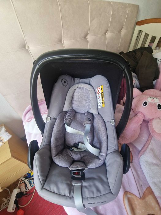 Carrinha e ovo de bebeconfort