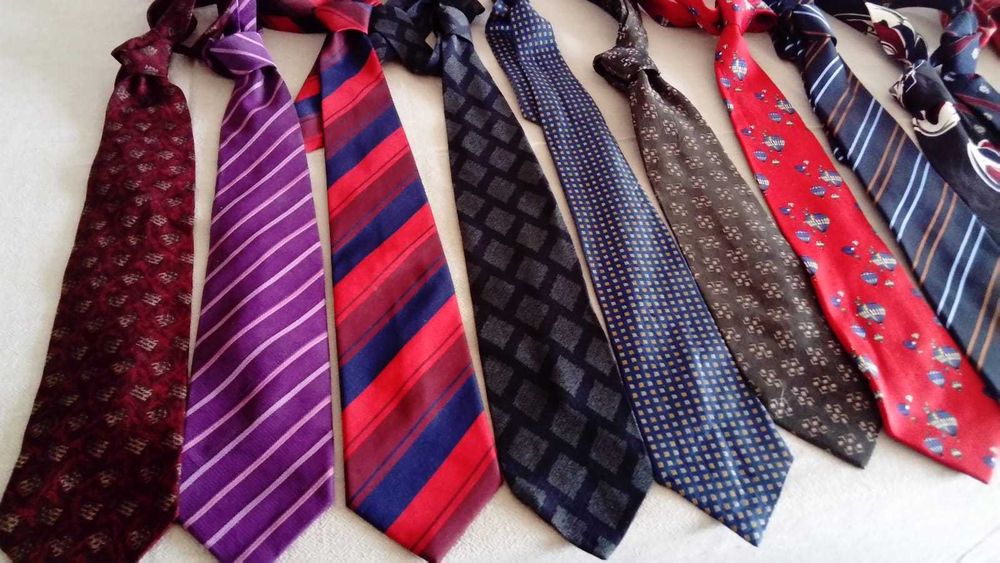 30 krawatow Vintage