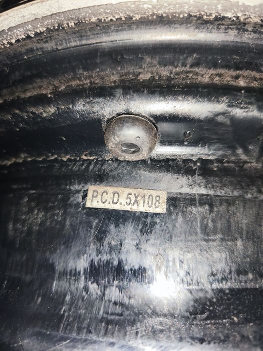 Felgi aluminiowe 15 cali- Lancia Kappa z oponami