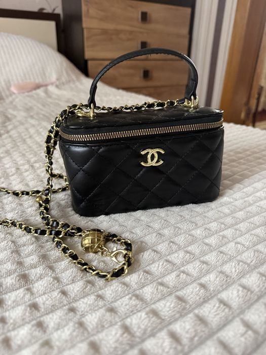 Сумка Chanel Lambskin бочонок