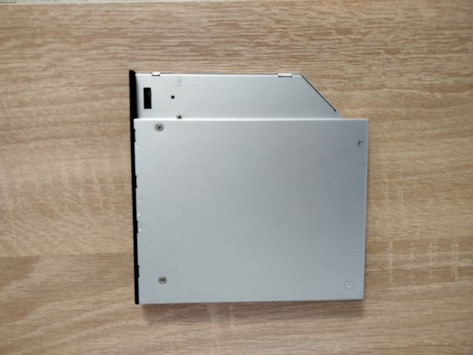 карман для жосткого диску ноутбука