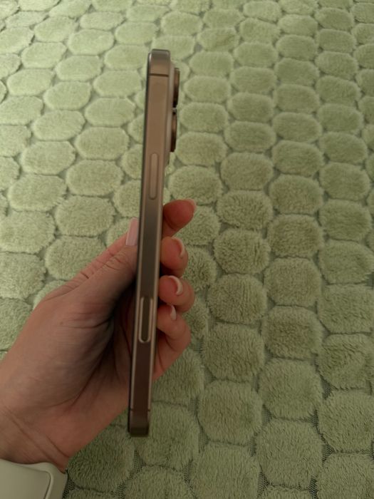 Iphone 16 pro max e-sim