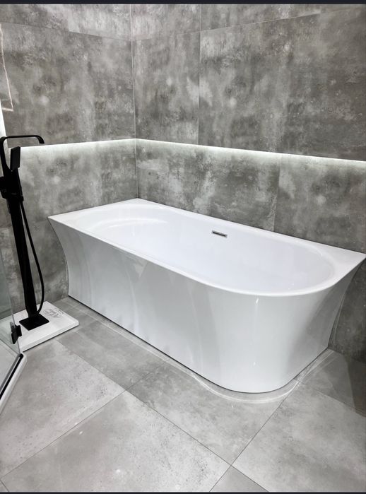 Wanna wolnostojąca Lavita Angolo L