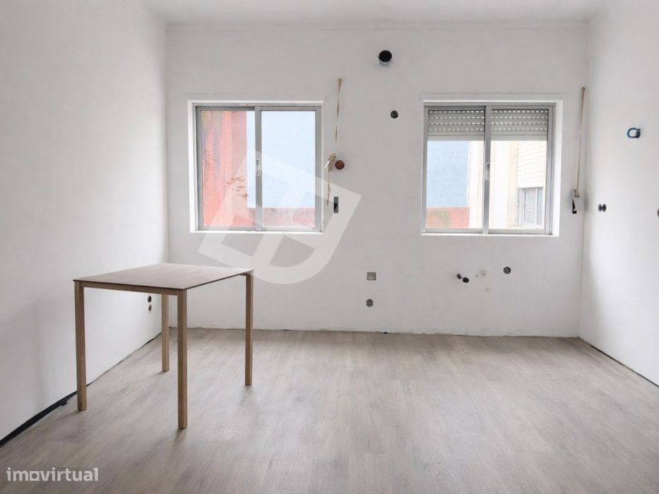 Apartamento T0 - Zona Histórica de Aveiro