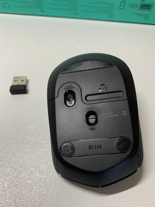 Logitech MK235 Combo Zestaw Klawiatura i Mysz WIN USB 2,4 GHz AZERTY
