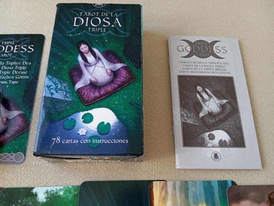 Tarot da tripla deusa, Lo Scarabeo