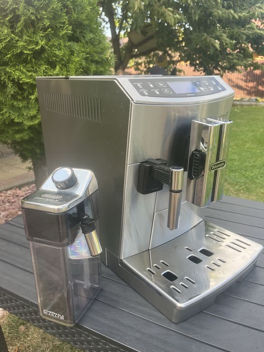 Кавоварка DeLonghi PrimaDonna Evo з Німеччини