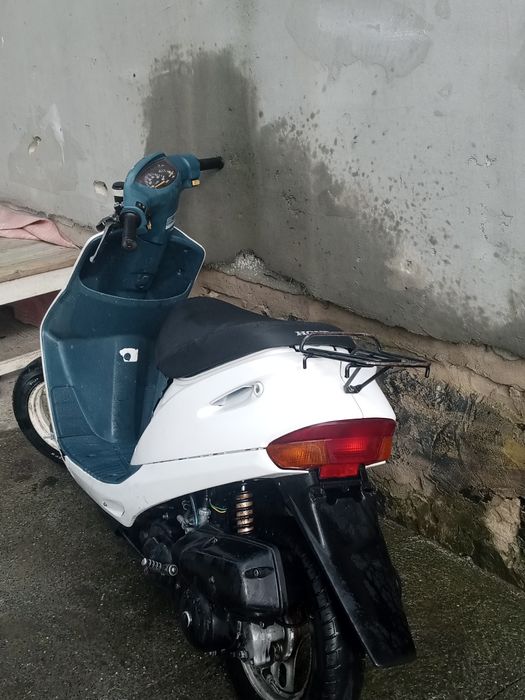 Продам мопед хонда діо 27 цпг 65 кубів