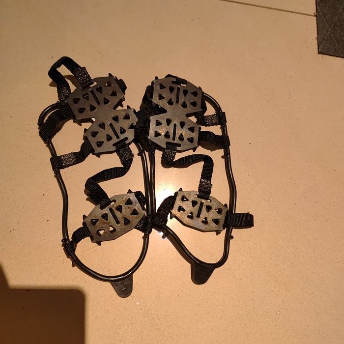 Nakładka na buty Raki nowe