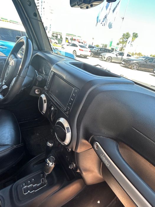 automóvel jeep wrangler
