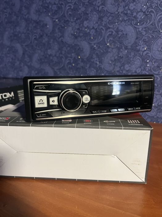 Магнитола DECKER MDR-122 BT