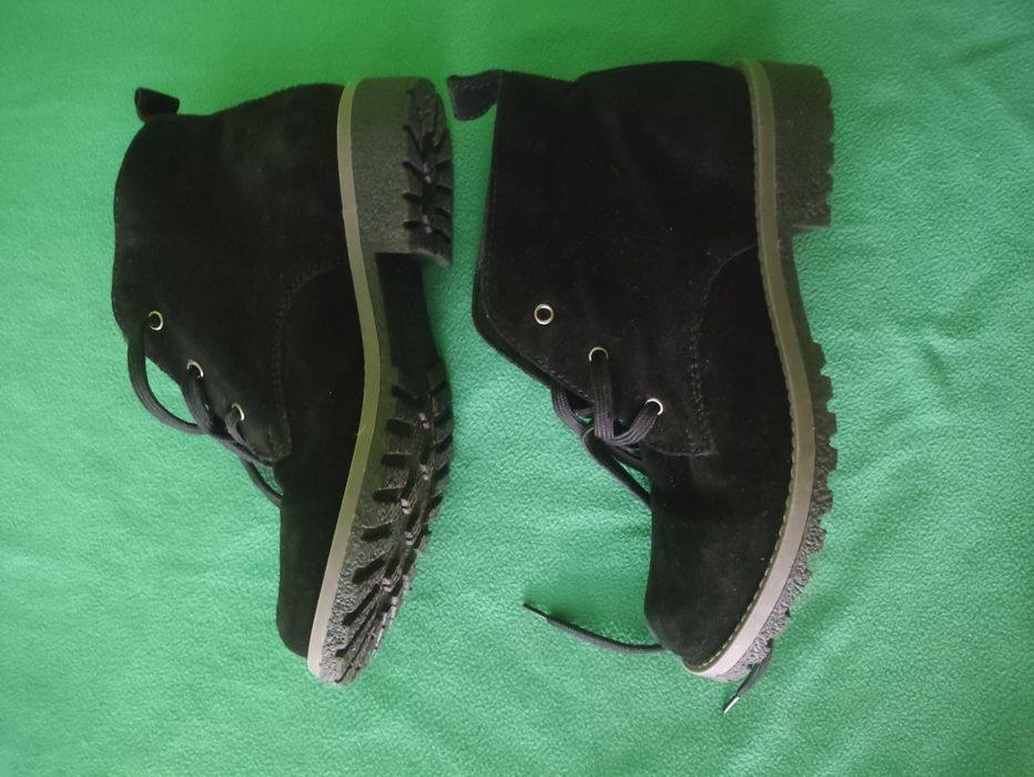 Buty zamszowe botki damskie 41