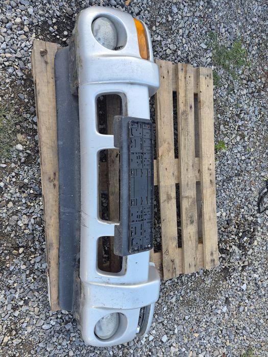 Jeep Cherokee KJ LIBERTY Przedni zderzak przedlift Zapraszam