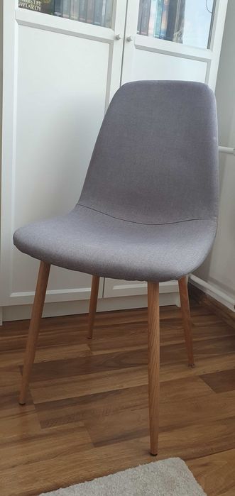 Krzesło mlodziezowe