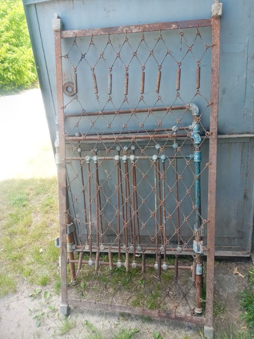 Ретро Старовинне ліжко старинная кровать