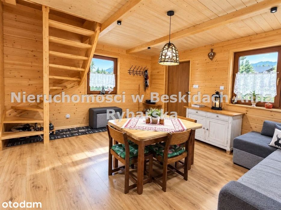 " Cudny domek " w Beskidach .
