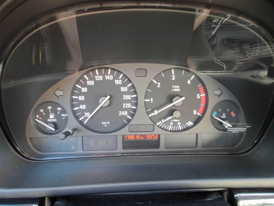 BMW 520d, E39, ano 2001, nacional, 179.000 km comprovados.