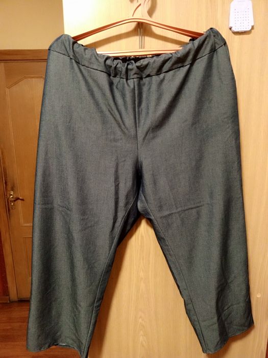 Літній костюмчик на гарну жінку