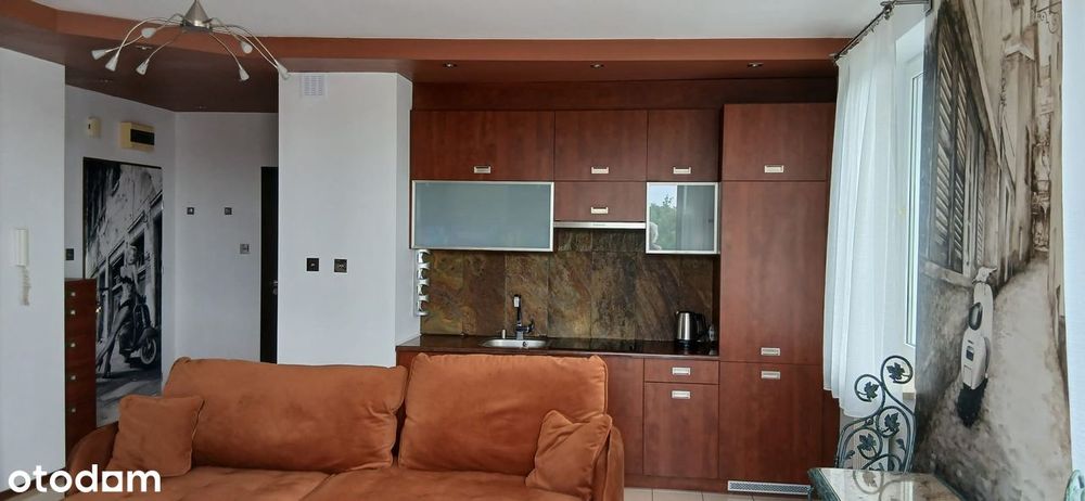 2 pokoje - 45 m² - po remoncie - duży balkon L - osiedle strzeżone