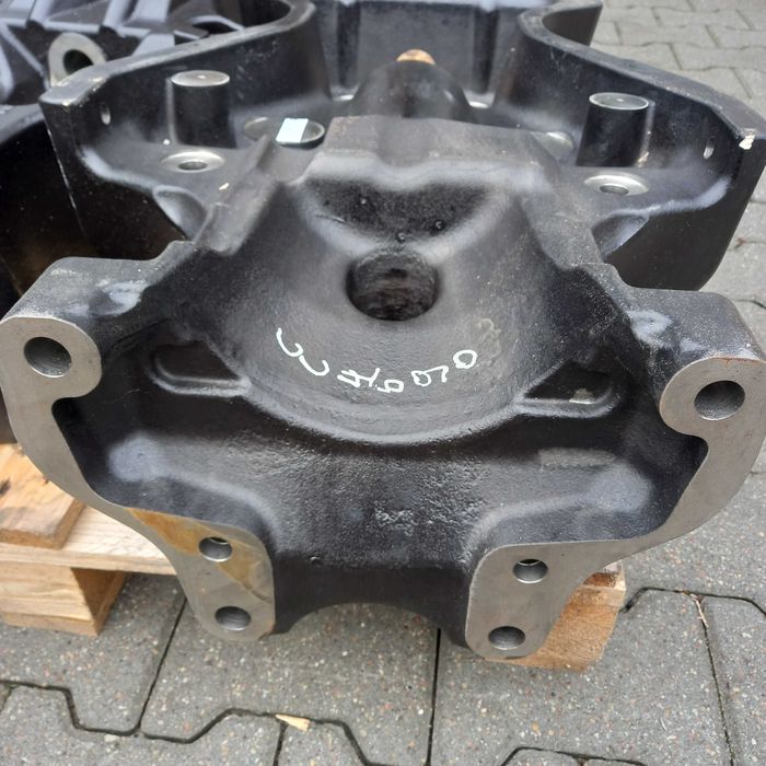 Wspornik osi CASE quantum New Holland TN T450V NR kat 87611195 CNH