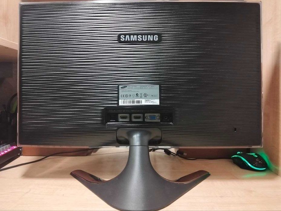 монитор Samsung BX2450, полностью рабочий, Full HD, HDMI