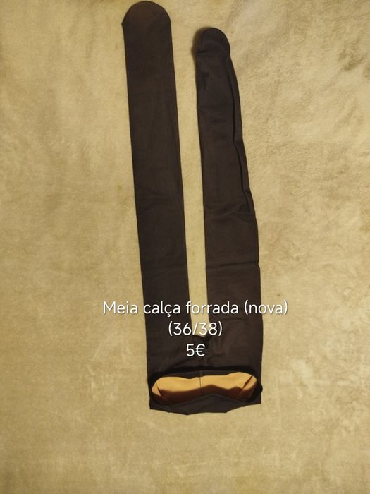 Roupas femininas em bom estado